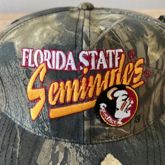 One new with Tags Florida State Seminoles Camo Hat - Picture 2 of 4
